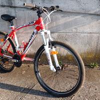 Mountainbike Bianchi Kuma 4600