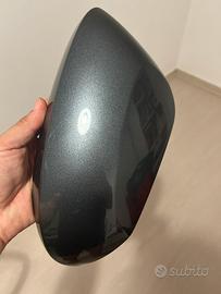 Calotta specchietto toyota yaris dal 2020