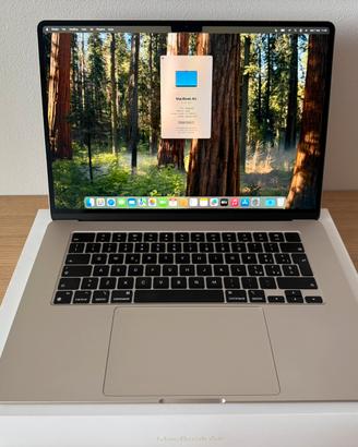 MacBook Air M2 15” 8Gb RAM - 256Gb SSD