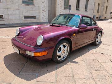 Porsche 911 (964) Carrera 4
