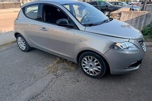 Lancia Ypsilon 1.2 benzina
