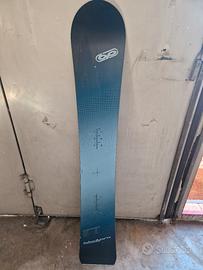 Tavola snowboard blackpro 160 nuova