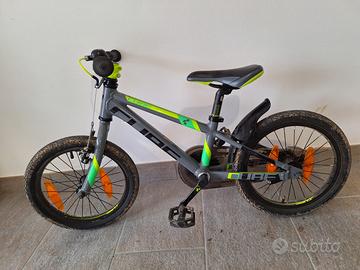 bicicletta CUBE per bambini