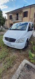 Mercedes Vito 116 bianco 2.2 lounge