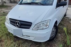 Mercedes Vito 116 bianco 2.2 lounge