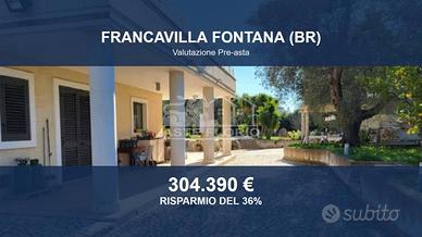 Immobile in asta di 429 m² con più di 5 locali a F