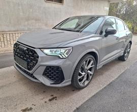 Audi Q3 RS Q3 quattro S tronic