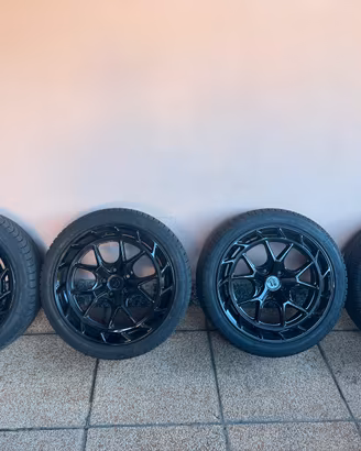 Set 4 cerchi R18+gomme 4 stagioni