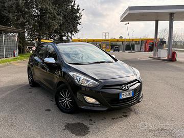 Hiundai i30 2013