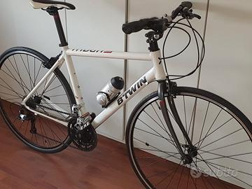 bici corsa ibrida 