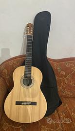 Chitarra classica Yamaha C40M