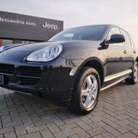 Porsche Cayenne 3.2 V6 cat