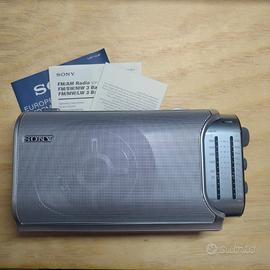 Sony ICF-704 Radio Portatile AM/FM Vintage NUOVA