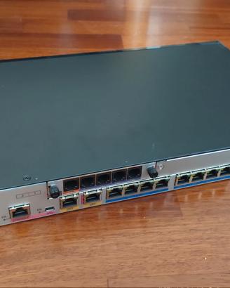 Router Huawei AR1220EVW 8 GE PoE Wi-Fi voce