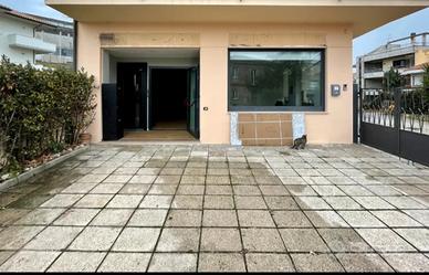 Locale comm.le/ufficio miglianico