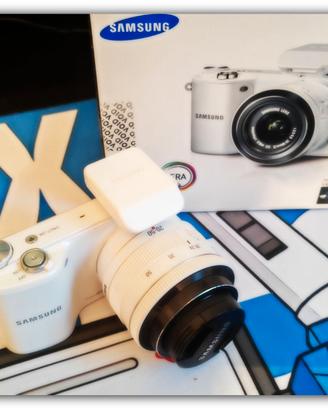 Fotocamera Samsung NX 2000 .