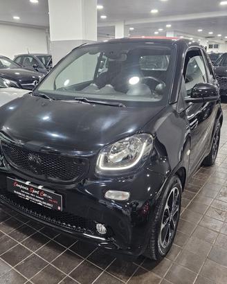 NUOVA SMART FORTWO CABRIO 1.0 BENZ 70CV AUTOMATIC 