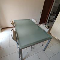 Tavolo + 4 sedie Calligaris
