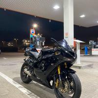 Kawasaki ninja zx6r 2004