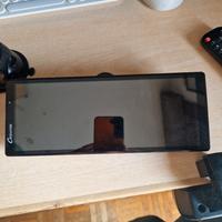 
Schermo multimediale per auto Carpuride.