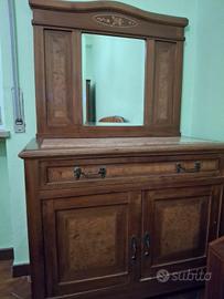 Credenza con specchio 