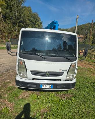 renault maxity