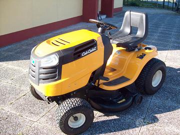 Trattorino rasaerba Cub Cadet LT1