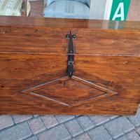 baule vintage in pioppo