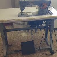 macchina da cucire industriale 
