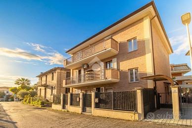 3 LOCALI A GROTTAMMARE