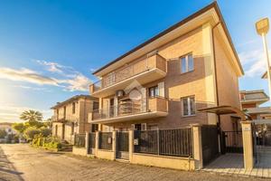 3 LOCALI A GROTTAMMARE