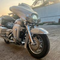 Harley Davidson electra glide ultra cvo 110