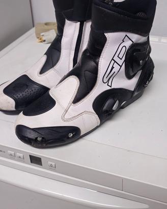 Sidi 48