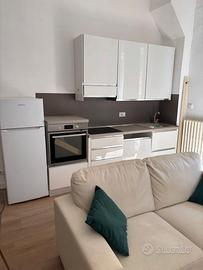 APPARTAMENTO AL QUARTIERE ADRIATICO CON GIARDINO