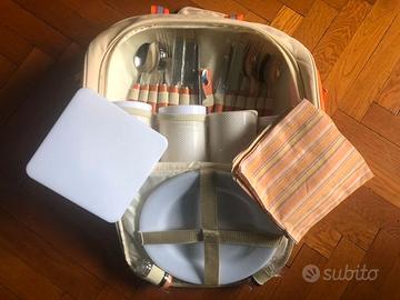 Borsa termica con kit pic nic campeggio