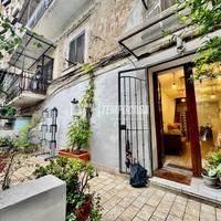 SALITA CAPIDIMONTE - DUPLEX CON TERRAZZO
