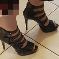 Scarpe con fibbie
