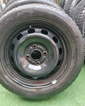 Gomme invernali Continental con cerchi