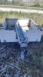 Rimorchio auto