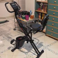 Cyclette pieghevole 4in1 con display LCD -Perfetta