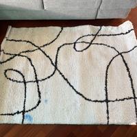 Tappeto shaggy motivo astratto