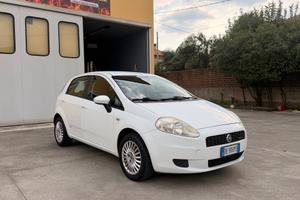 Fiat Grande Punto 1.3 MJT 75 CV 5 porte Dynamic