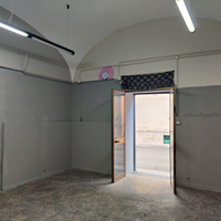Negozio/Deposito