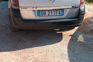 Opel Astra. 