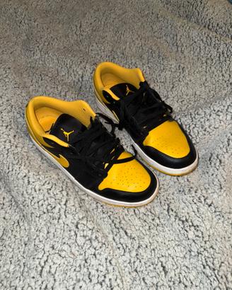 Air Jordan 1 gialle/nere n.44