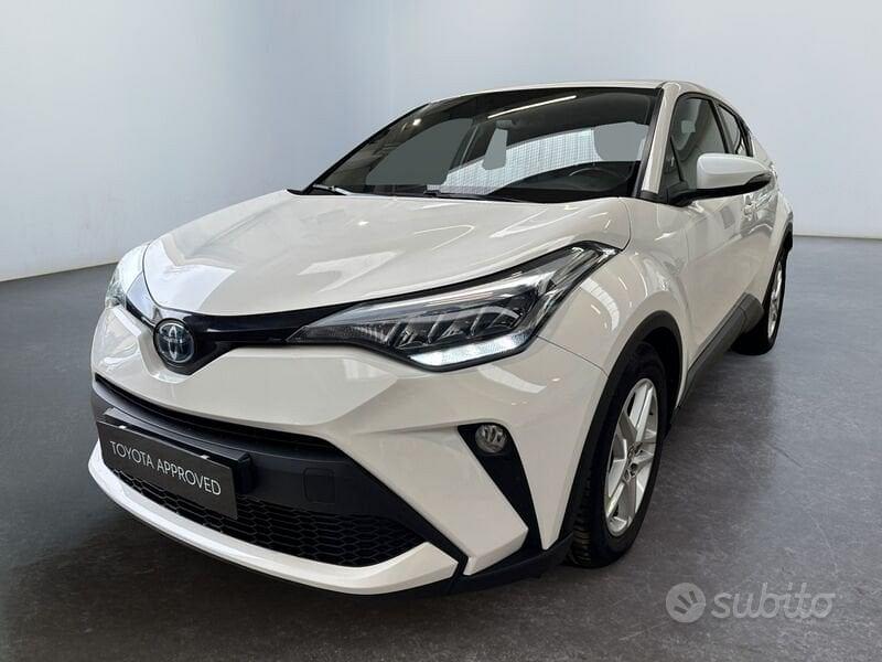 TOYOTA C-HR (2016-2023)