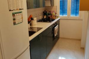 Stanza per studentessa universitaria