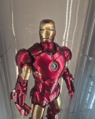 Hot toys iron man mark IV 1/4