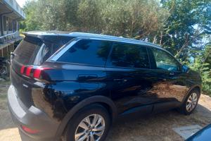 Peugeot 5008 motore 10.000 km