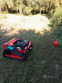 TOSAERBA - Trincia tagliaerba robot radiocomandata
